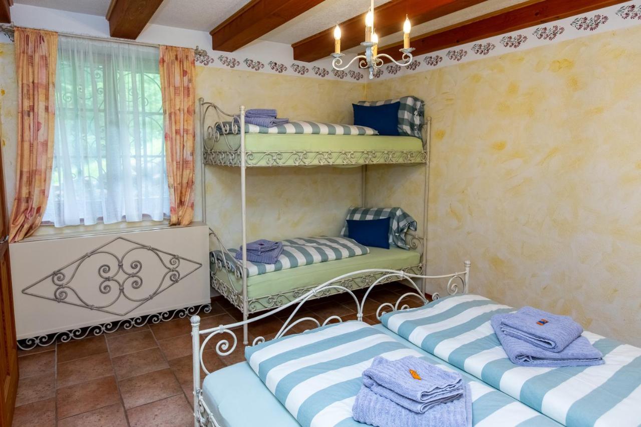 Apartment Pod Skalco Jesenice Luaran gambar