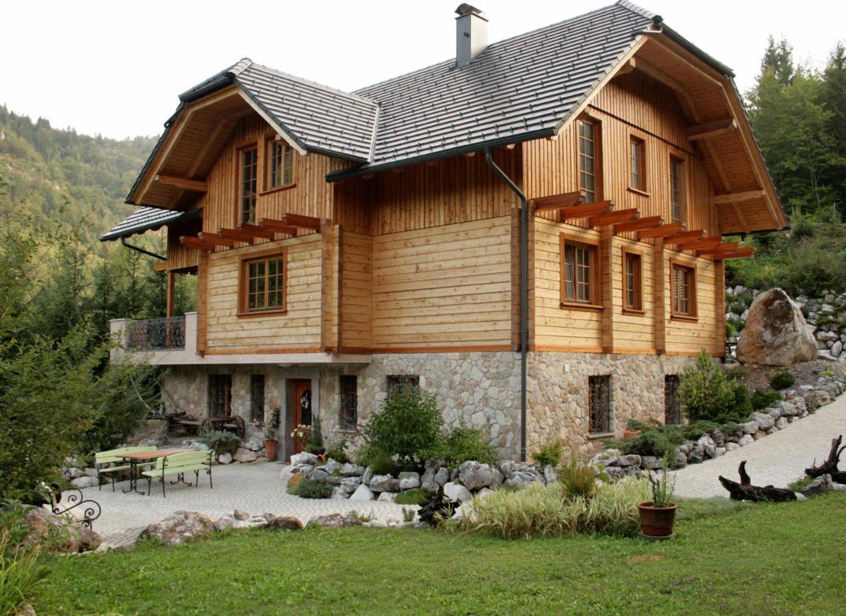 Apartment Pod Skalco Jesenice Luaran gambar
